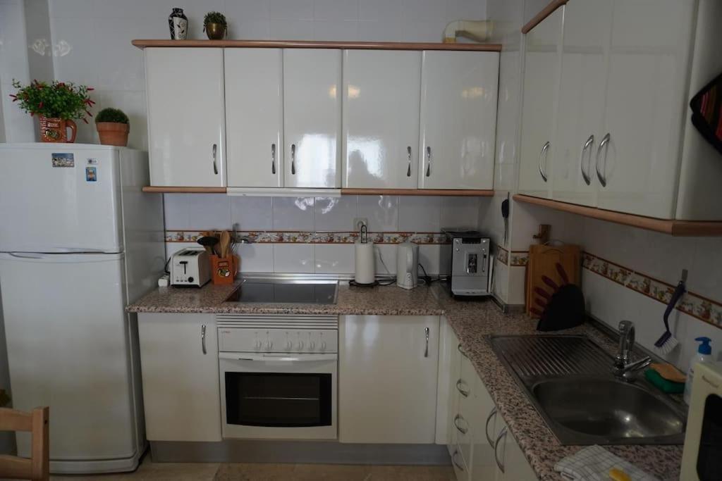 Apartamento Del Mar - Fewo Am Meer ألغاروبو - كوستا المظهر الخارجي الصورة